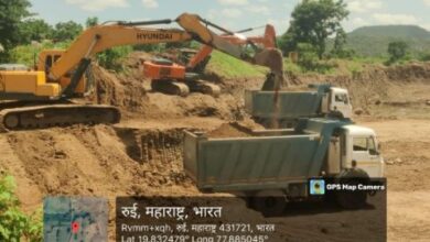 Photo of शारदा कंन्स्ट्रक्शनच्या ‘हायवा’ मुळे ‘रूई-केरोळी’ रस्त्याचे वाजले बारा ; अपघाताचे प्रमाणही वाढले…